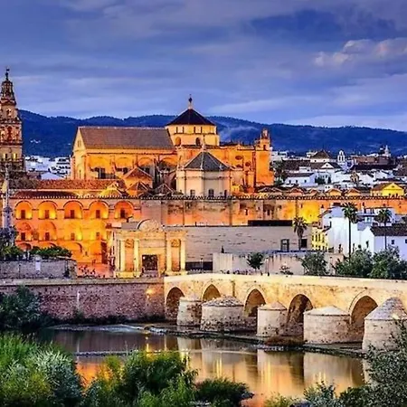 Apartamento Apartamento Al-zhára, Junto Puente Romano Córdoba